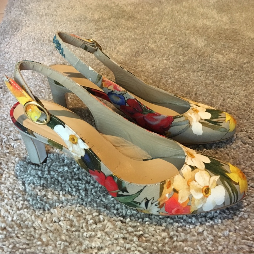 Ron White Floral Pump